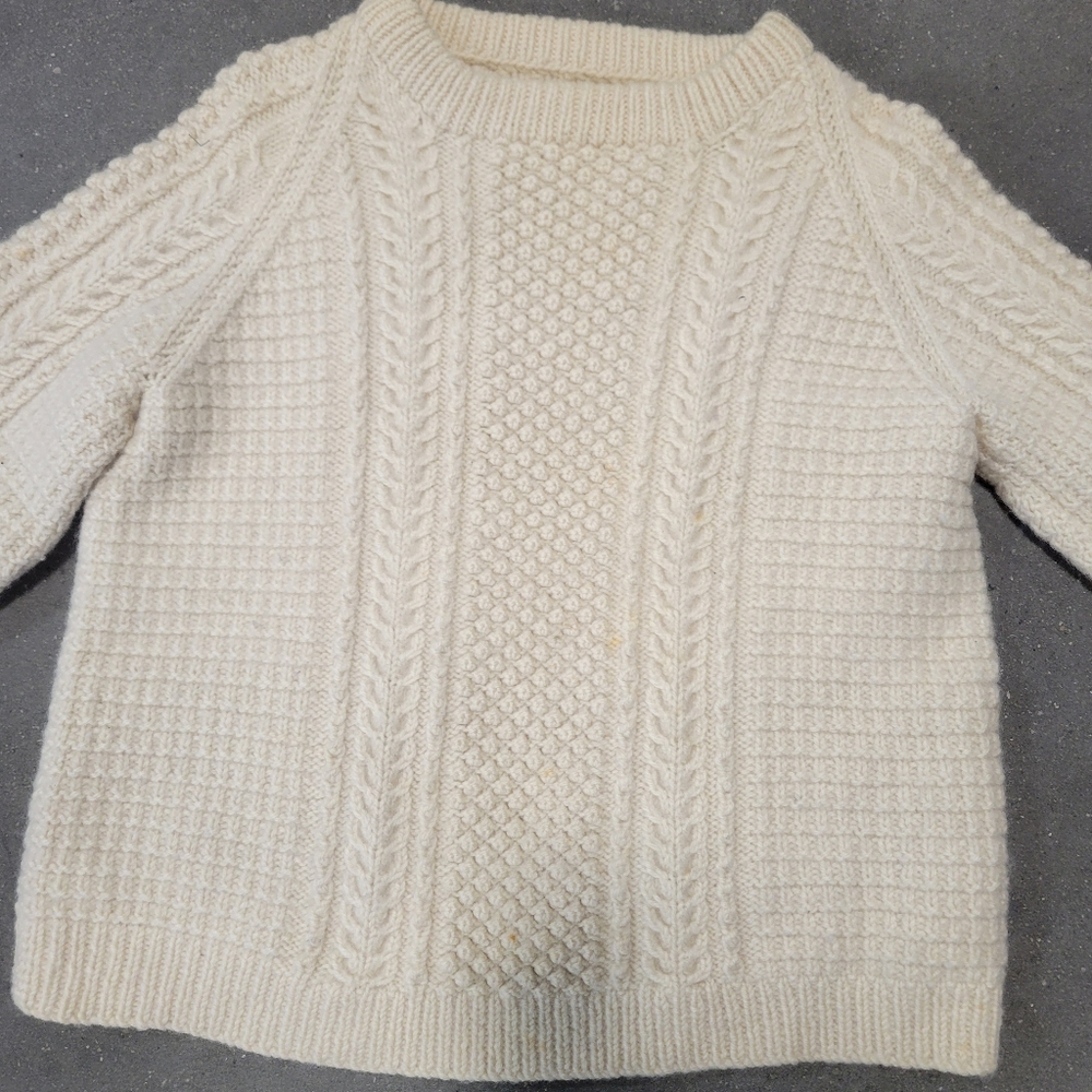 Vintage wool cableknit mens small women's medium sweater